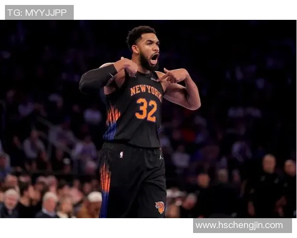 上半场太拉！唐斯14中6空砍24分8篮板3助攻